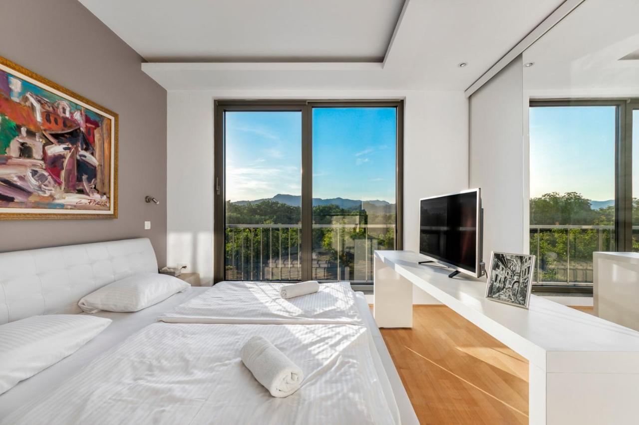 Contemporary Apartment With Rooftop Terrace In ماريبور المظهر الخارجي الصورة